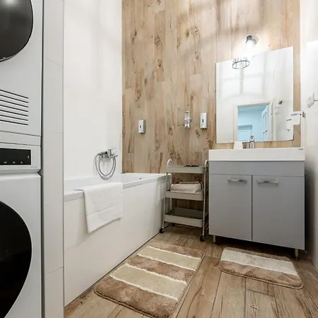 Apartament Garbo 3 Bedroom Centrum Very New