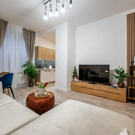 Garbo 3 Bedroom Centrum Very New Apartment Kosice