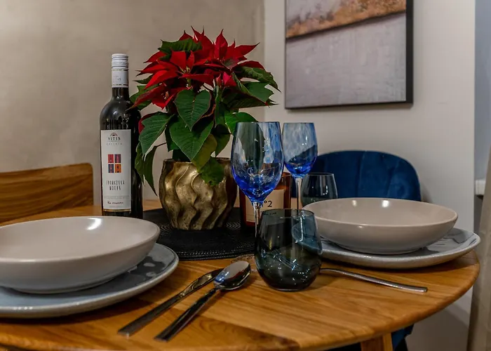 Garbo 3 Bedroom Centrum Very New Appartamento Košice