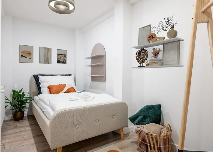 Apartment Garbo 3 Bedroom Centrum Very New Košice