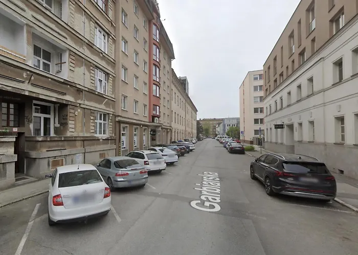 Garbo 3 Bedroom Centrum Very New Appartement Košice